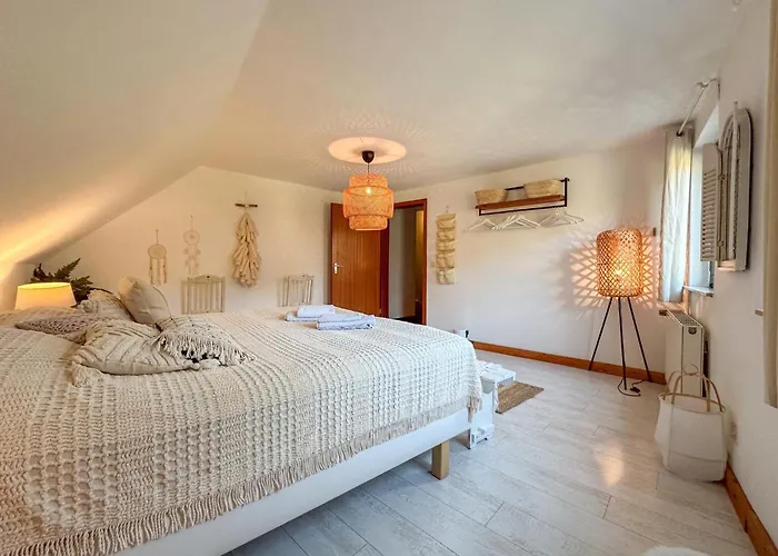 Casa de Férias Burgen Burgen (Mayen-Koblenz)