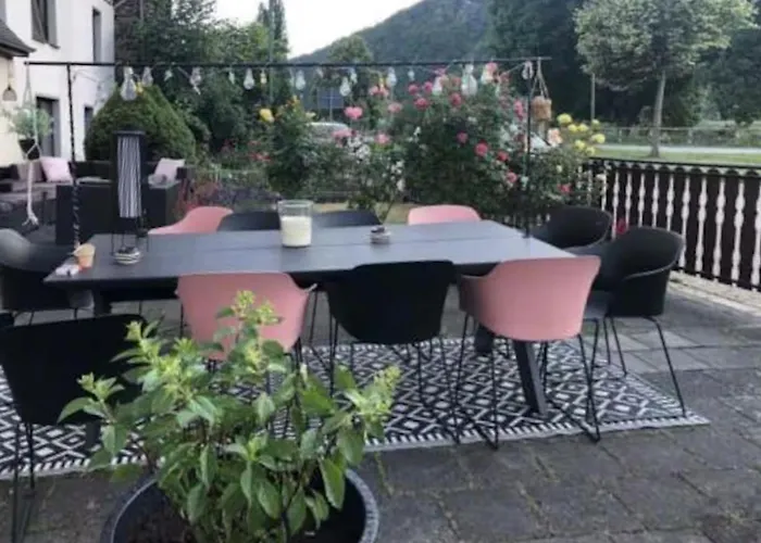 Casa de Férias Burgen Burgen (Mayen-Koblenz)